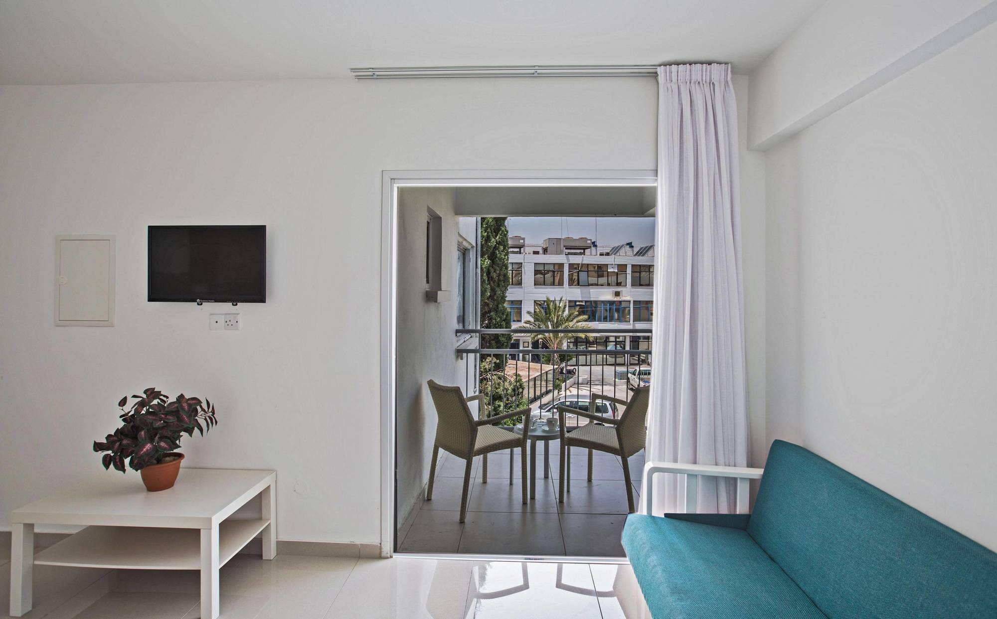 Tsokkos Holidays Hotel Apartments Agia Napa Exterior foto